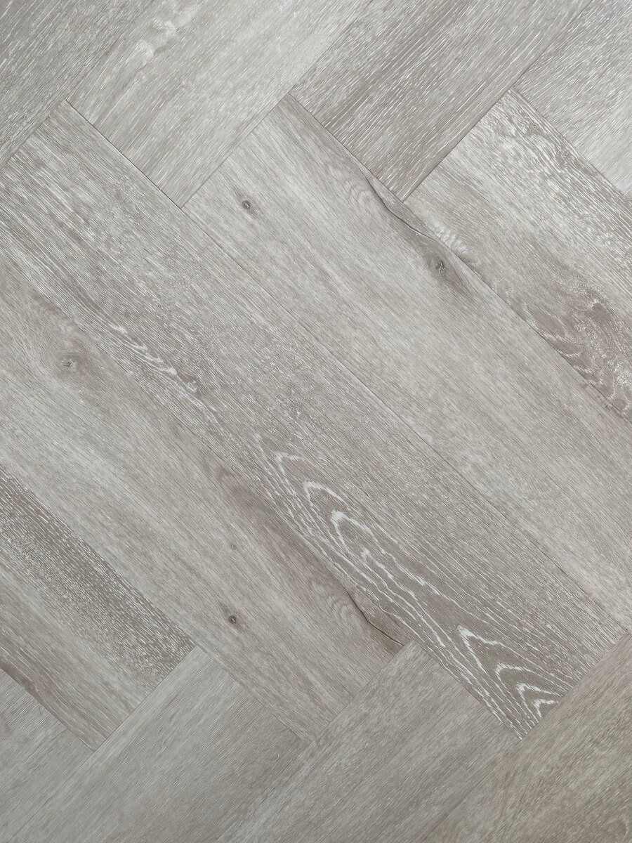 Obsidian Hybrid Herringbone 9mm | Grey Leaf - Floorplan Studio